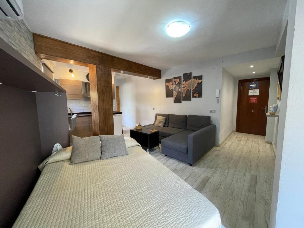 Apartamentos Elysium 托雷莫利诺斯 外观 照片