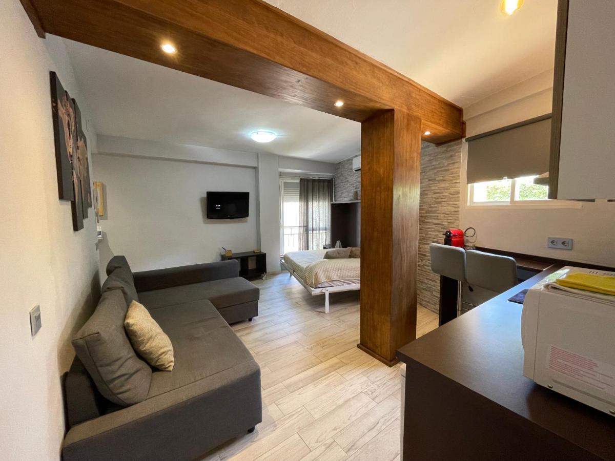 Apartamentos Elysium 托雷莫利诺斯 外观 照片